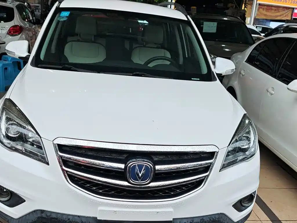 Changan CS35 — миниатюра 2
