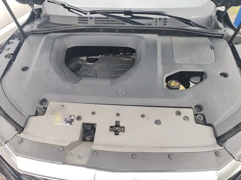 Roewe RX5 — миниатюра 20