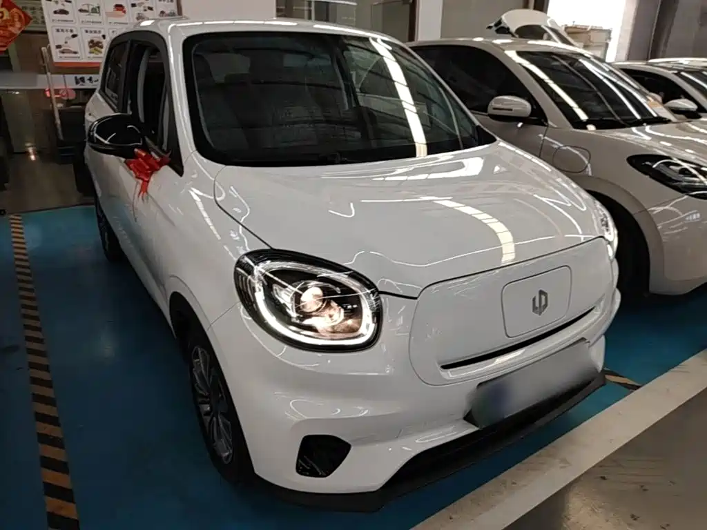 Leapmotor Leapmotor T03 — миниатюра 4