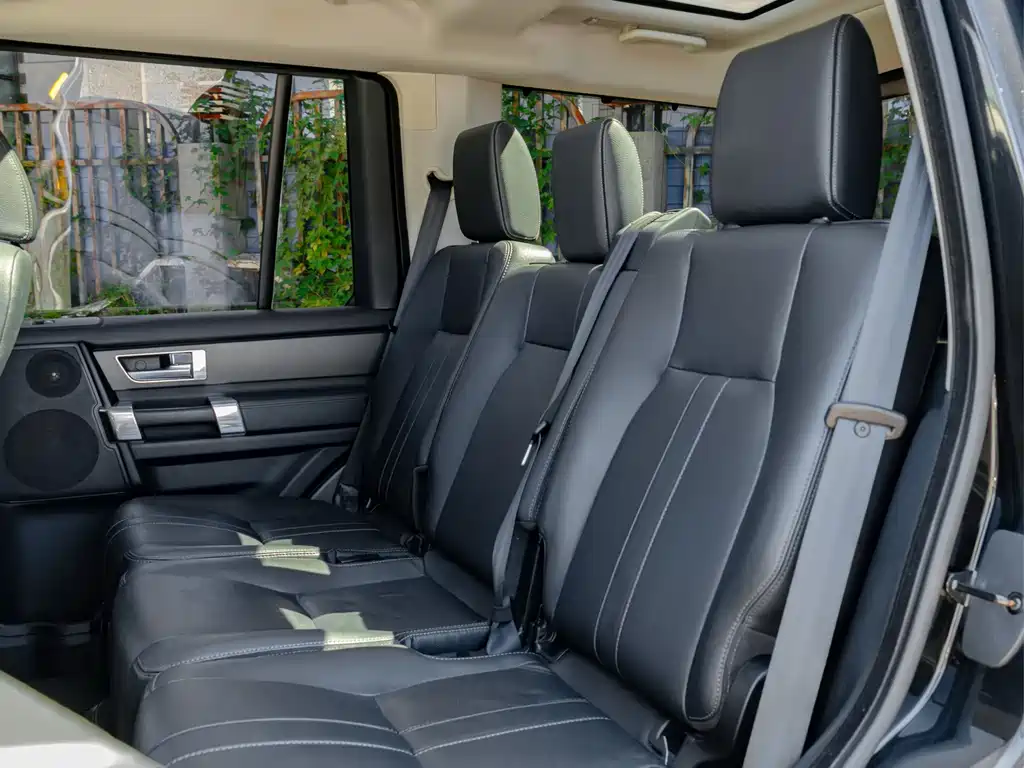 Land Rover Discovery — миниатюра 13