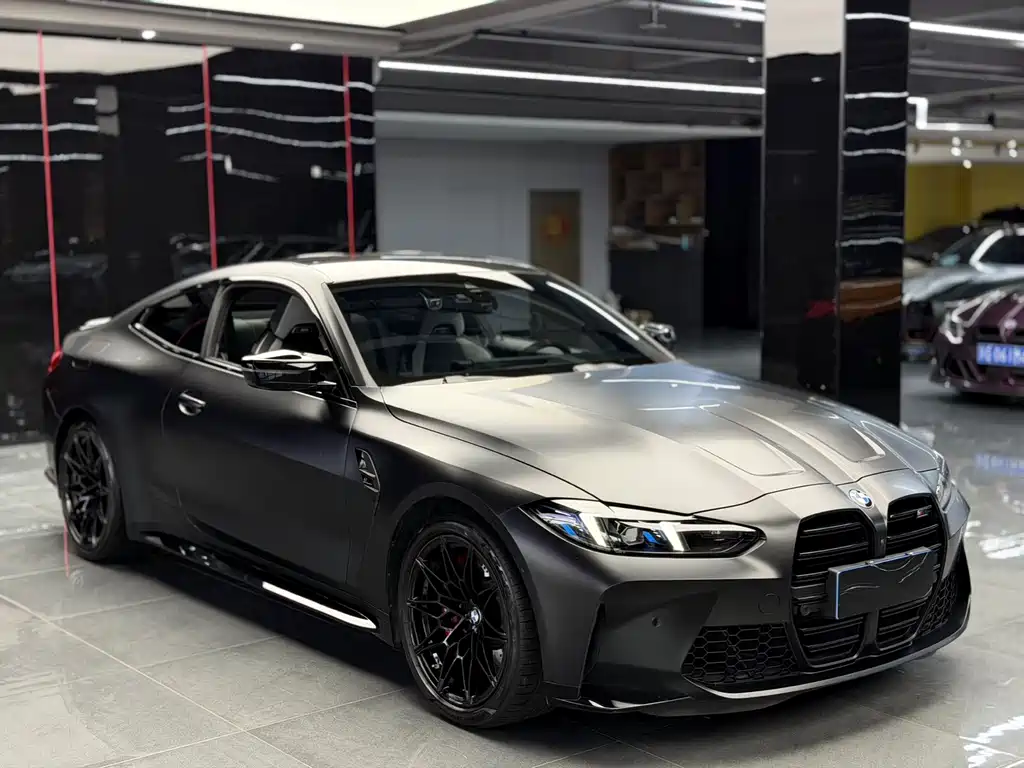 BMW M4 2024 M4