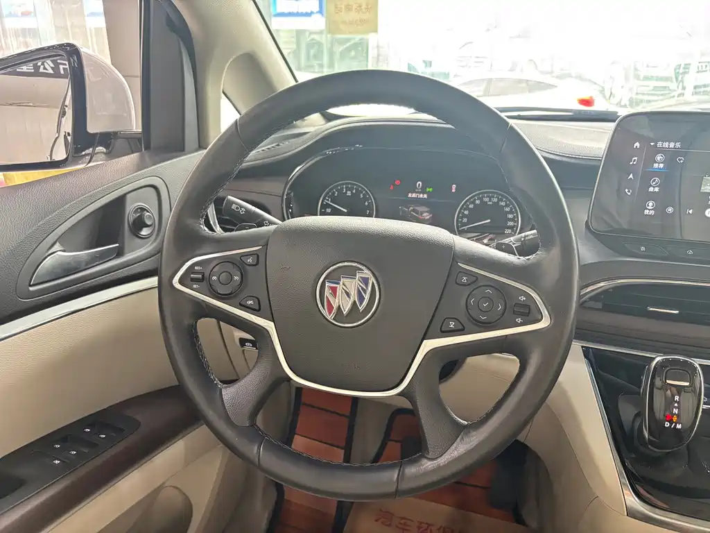 Buick GL8 — миниатюра 9