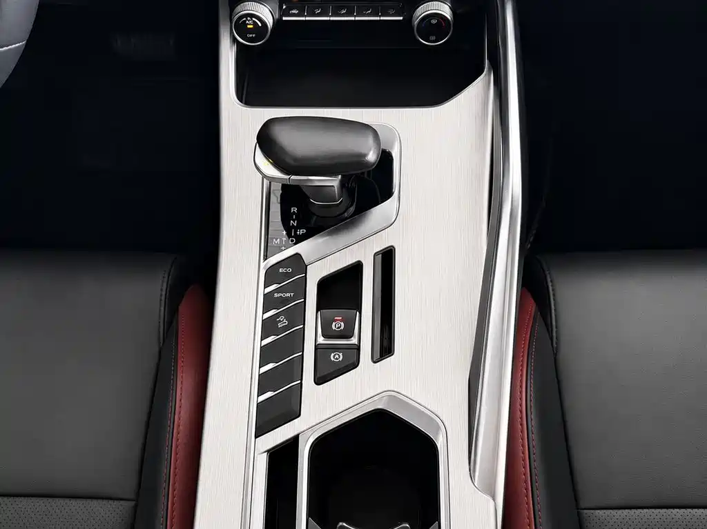 Geely Binyue — миниатюра 21