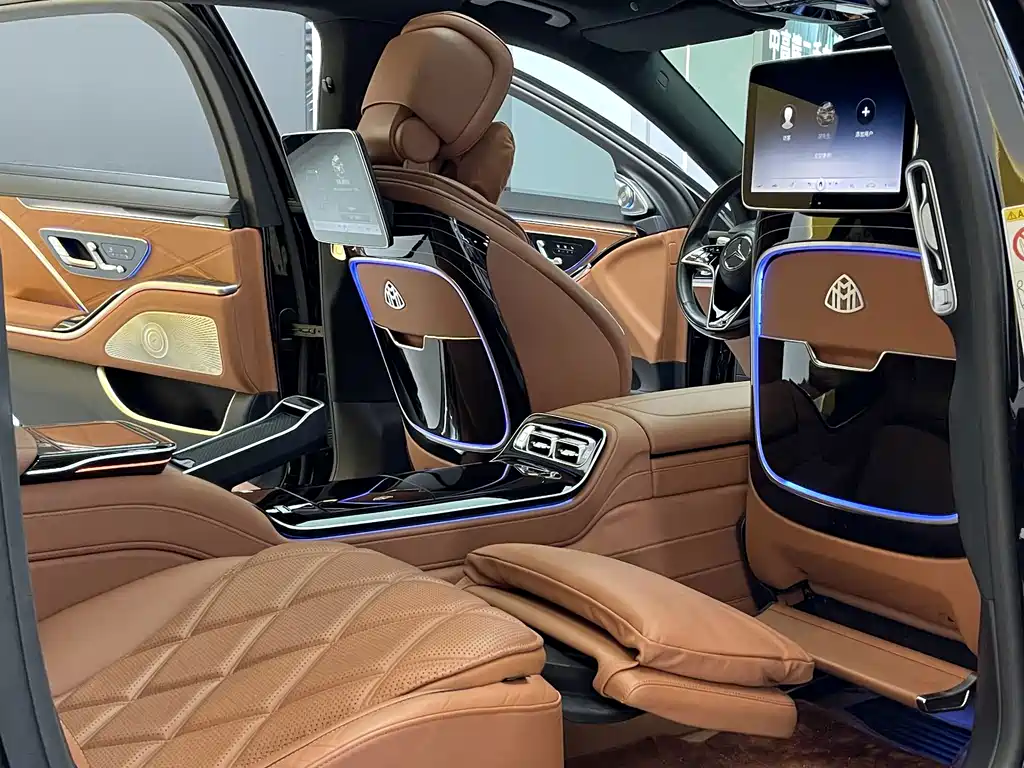Mercedes-Benz S-Class — миниатюра 31