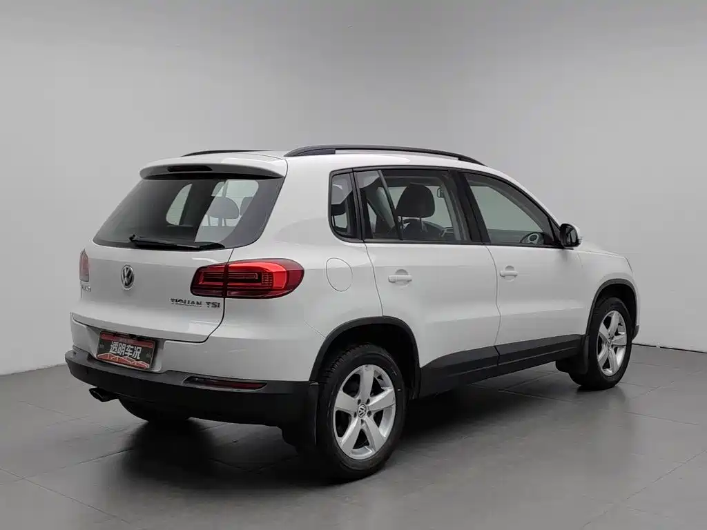 Volkswagen Tiguan — миниатюра 2