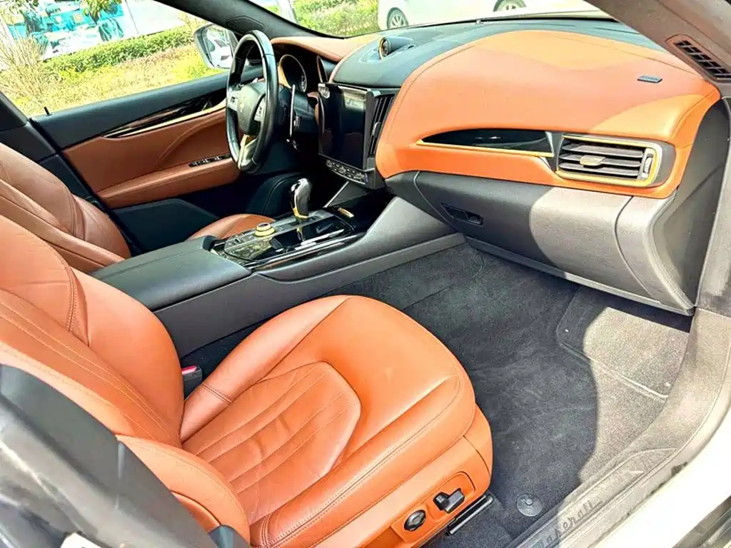 Maserati Levante — миниатюра 8