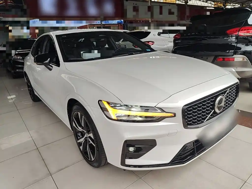 Volvo S60 — миниатюра 4