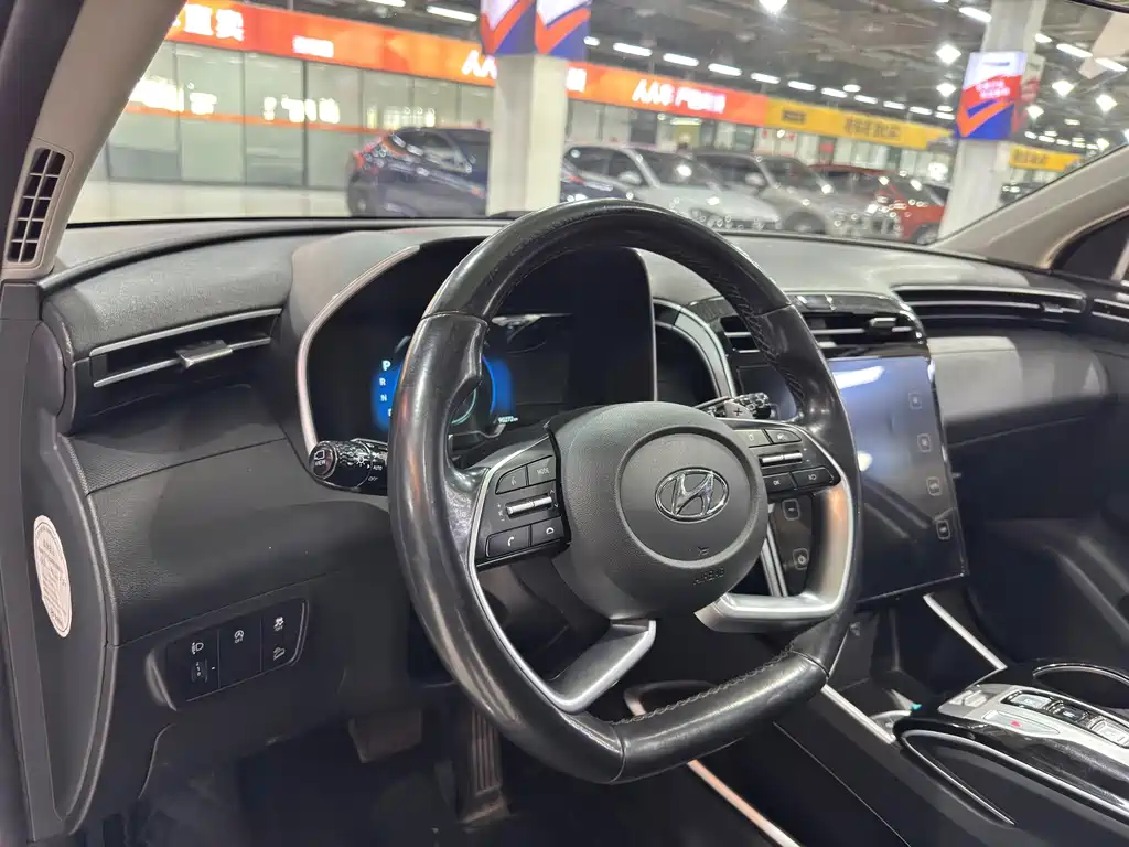 Hyundai Tucson — миниатюра 12