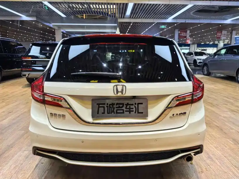 Honda Jade — миниатюра 17