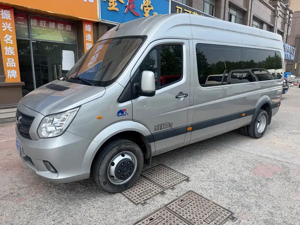 Foton Tuyano 2024