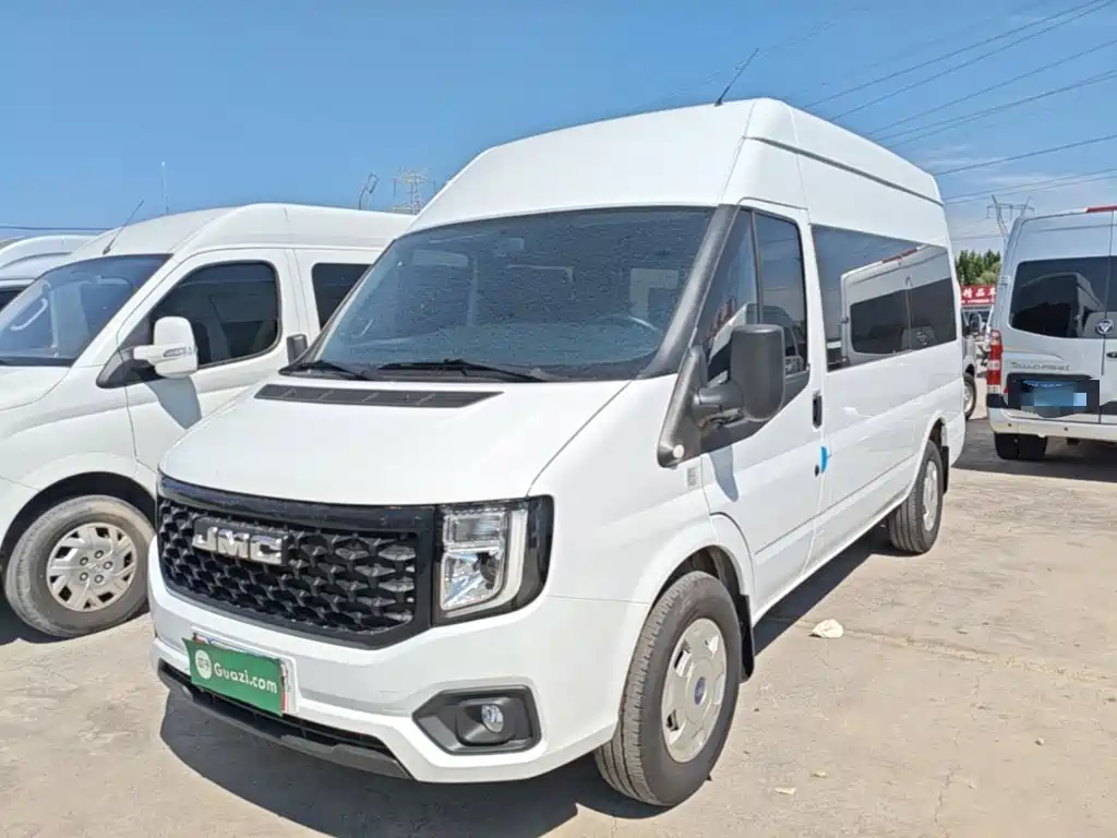 JMC JMC Fushun — миниатюра 2