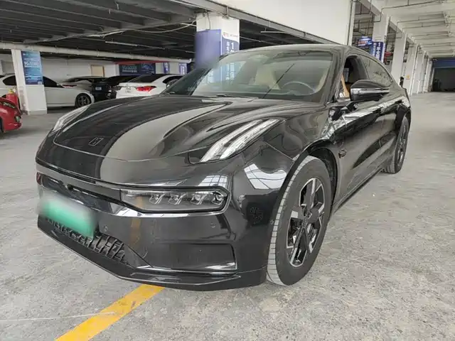 2023 Zeekr 001