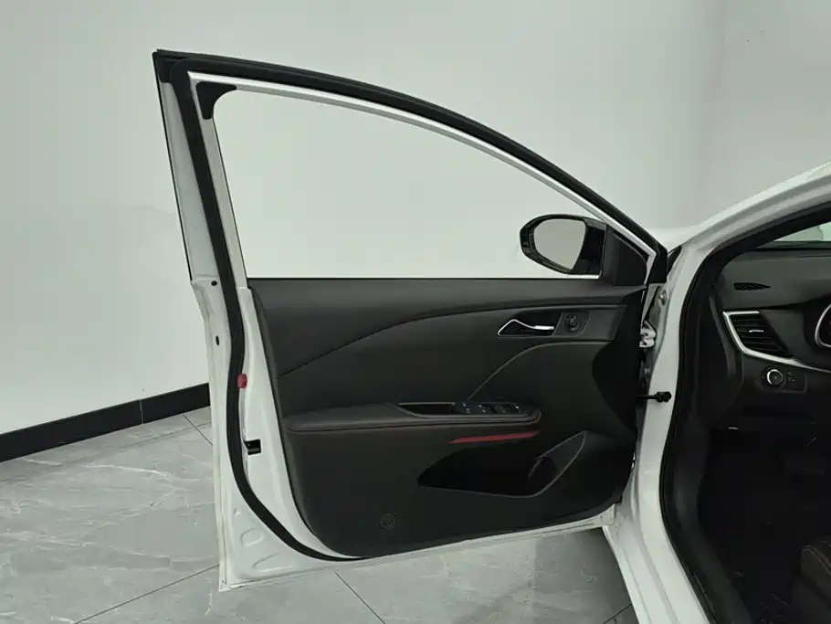 Chevrolet Monza — миниатюра 7