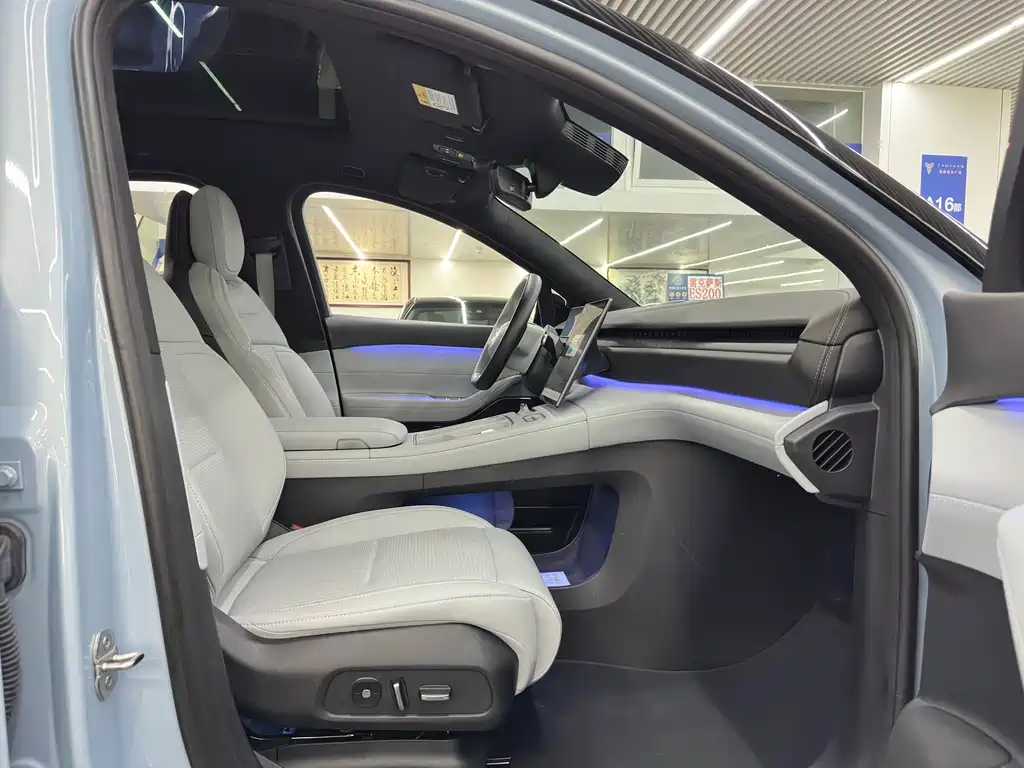 NIO ES6 — миниатюра 10