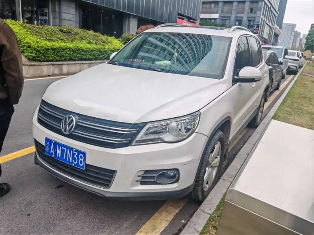 Volkswagen Tiguan 2012