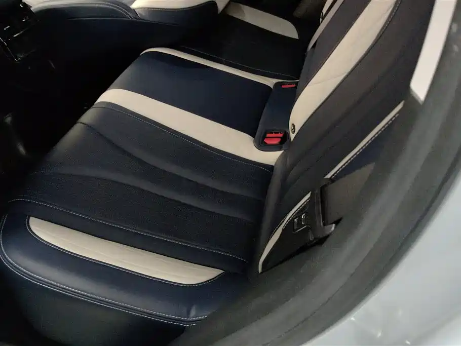 GEELY AUTOMOBILE XINGYUE L