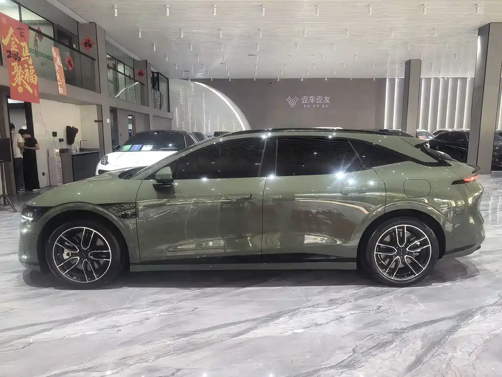 Zeekr 007GT — миниатюра 4