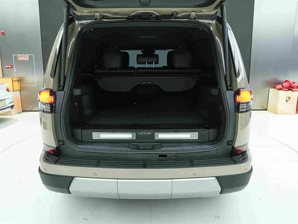 Lexus GX — миниатюра 20