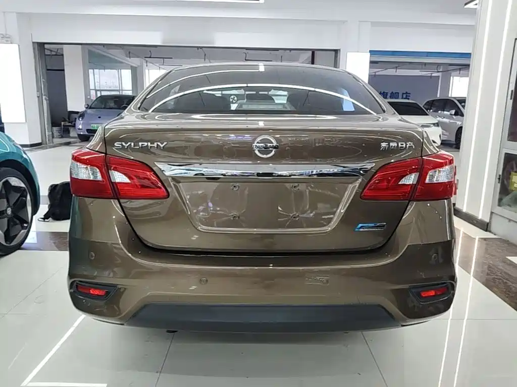 Nissan Sylphy — миниатюра 6