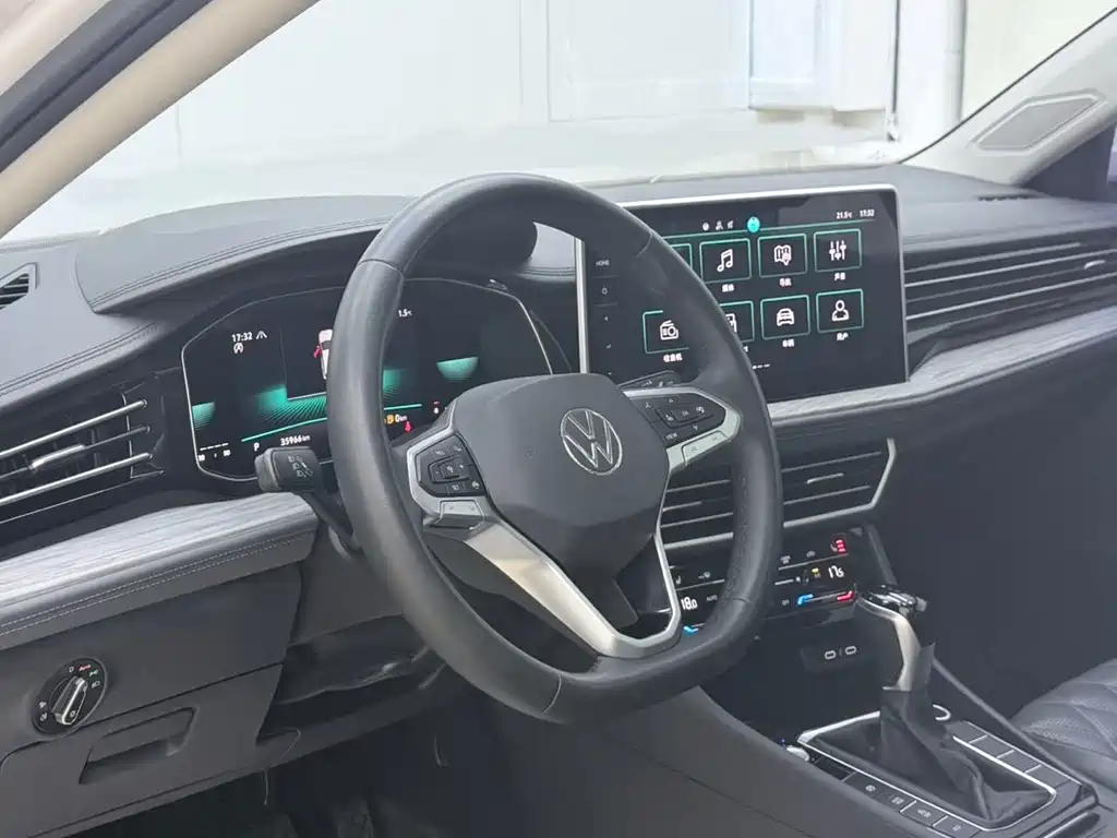 Volkswagen Sagitar — миниатюра 7