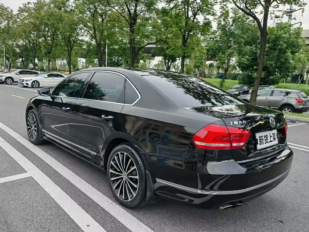 Volkswagen Passat — миниатюра 7