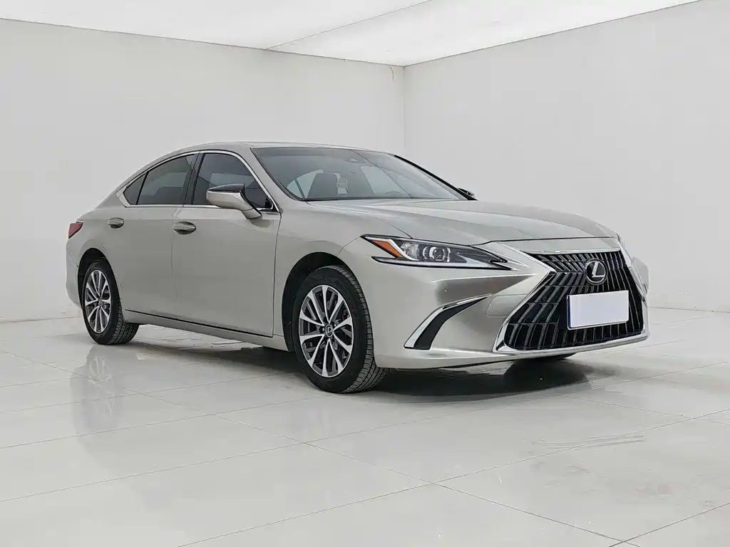 Lexus ES 2024 200 Premium