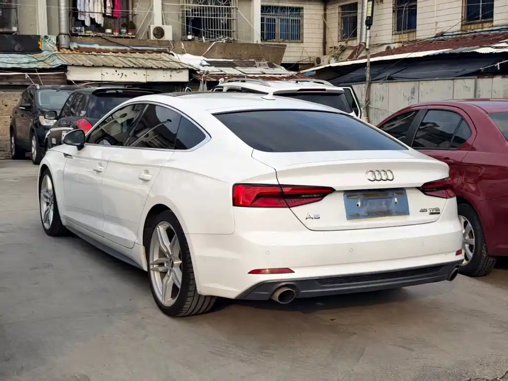 Audi A5 (Import) — миниатюра 2