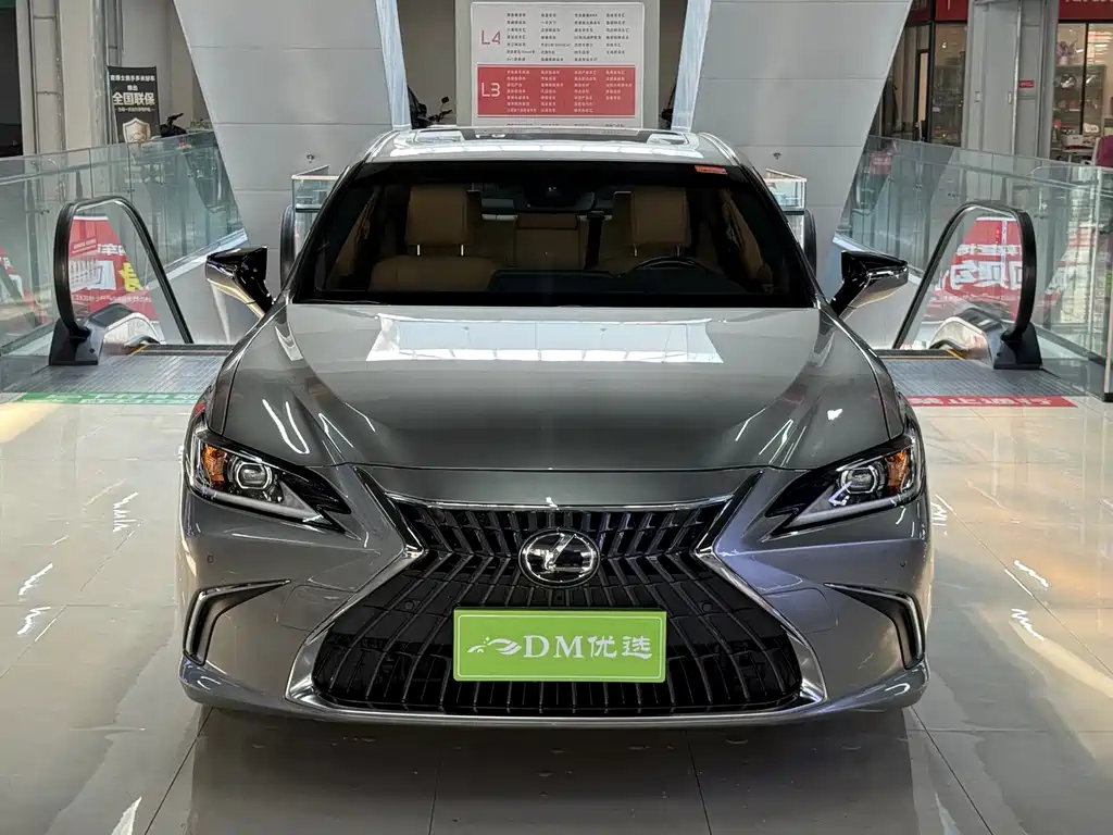 Lexus ES — миниатюра 2