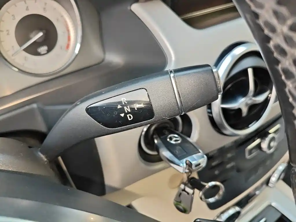 Mercedes-Benz GLK-Class — миниатюра 7