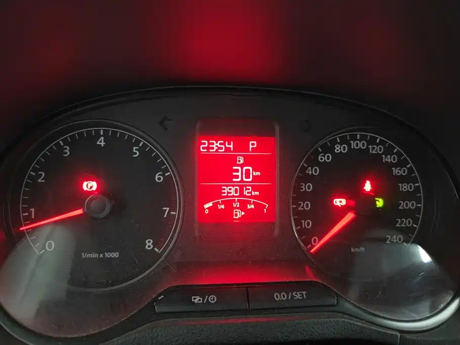 Volkswagen Polo — миниатюра 14