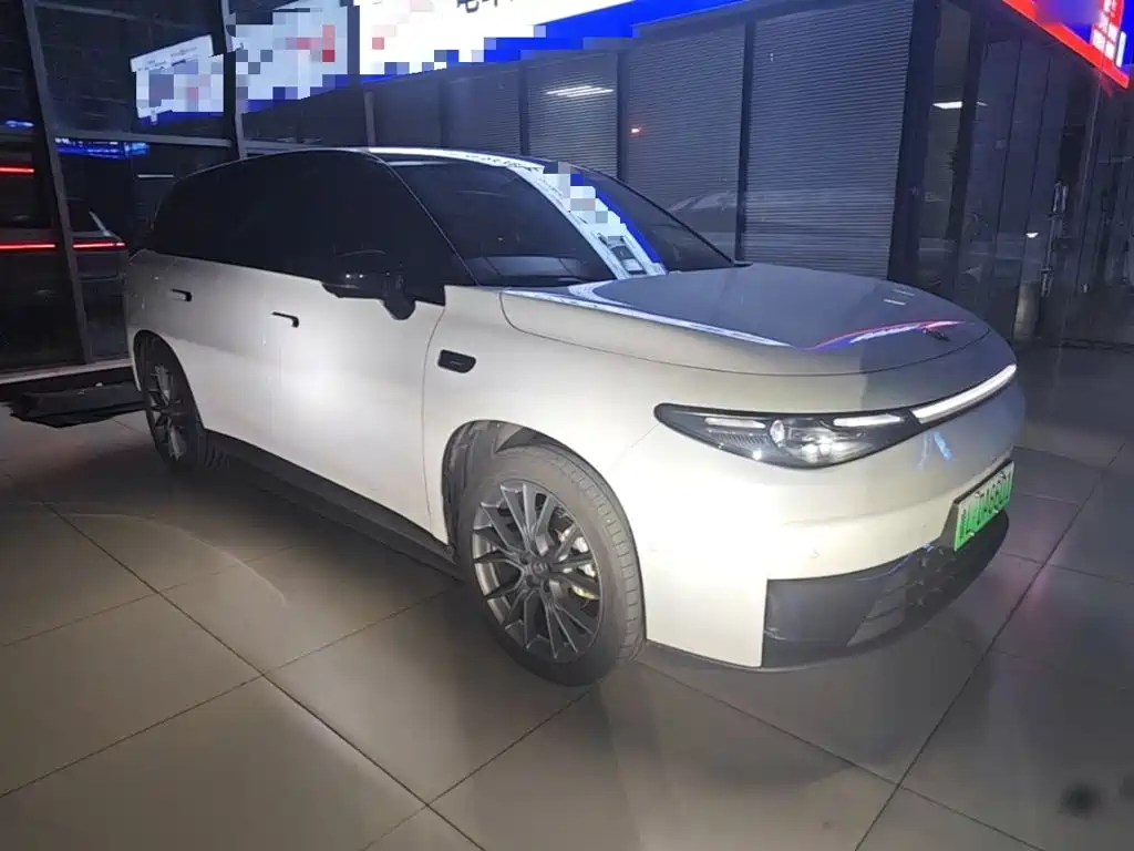 Leapmotor Leapmotor C10 — миниатюра 4