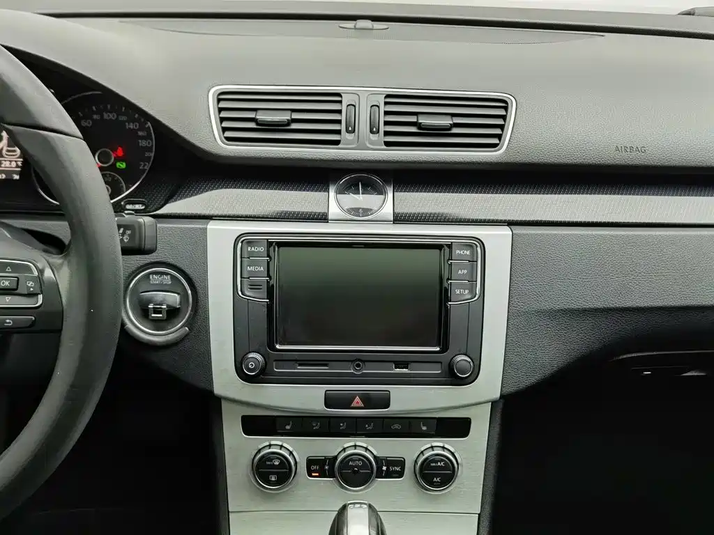 Volkswagen Magotan — миниатюра 12