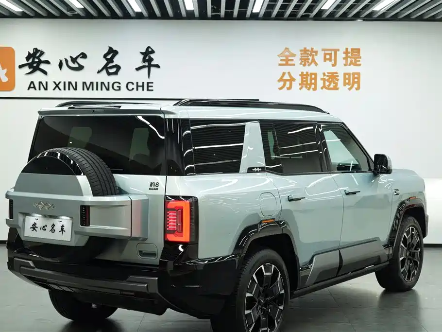 Fangchengbao Leopard 8 8 2025 Flagship 6 мест