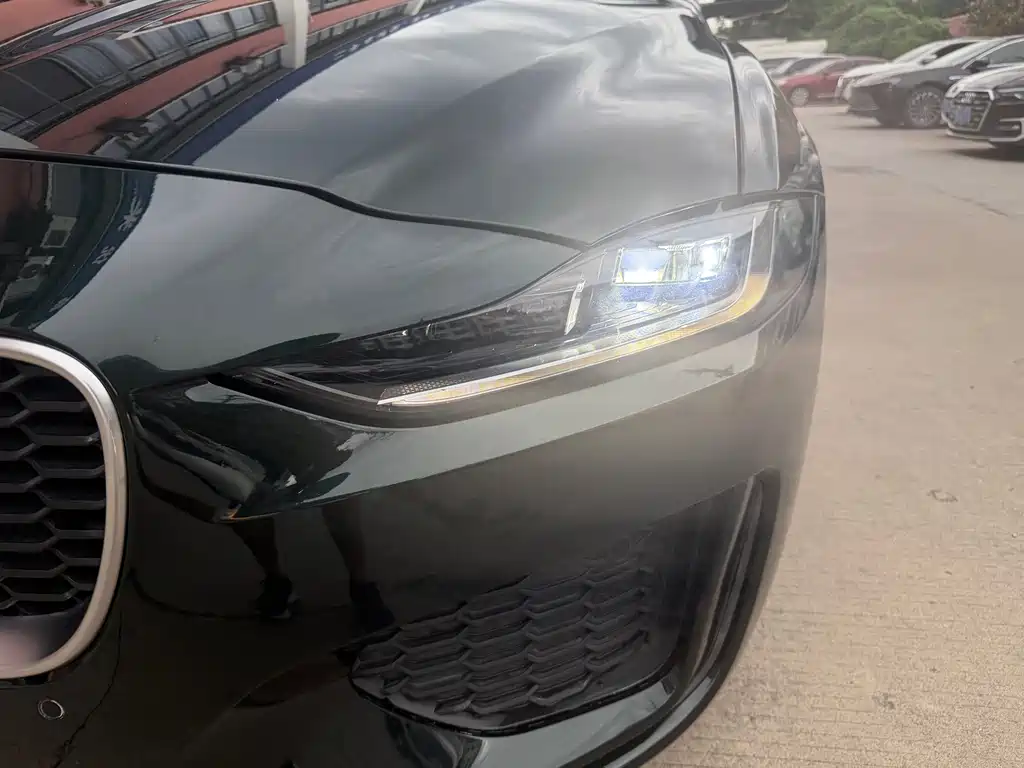 Jaguar XEL — миниатюра 4