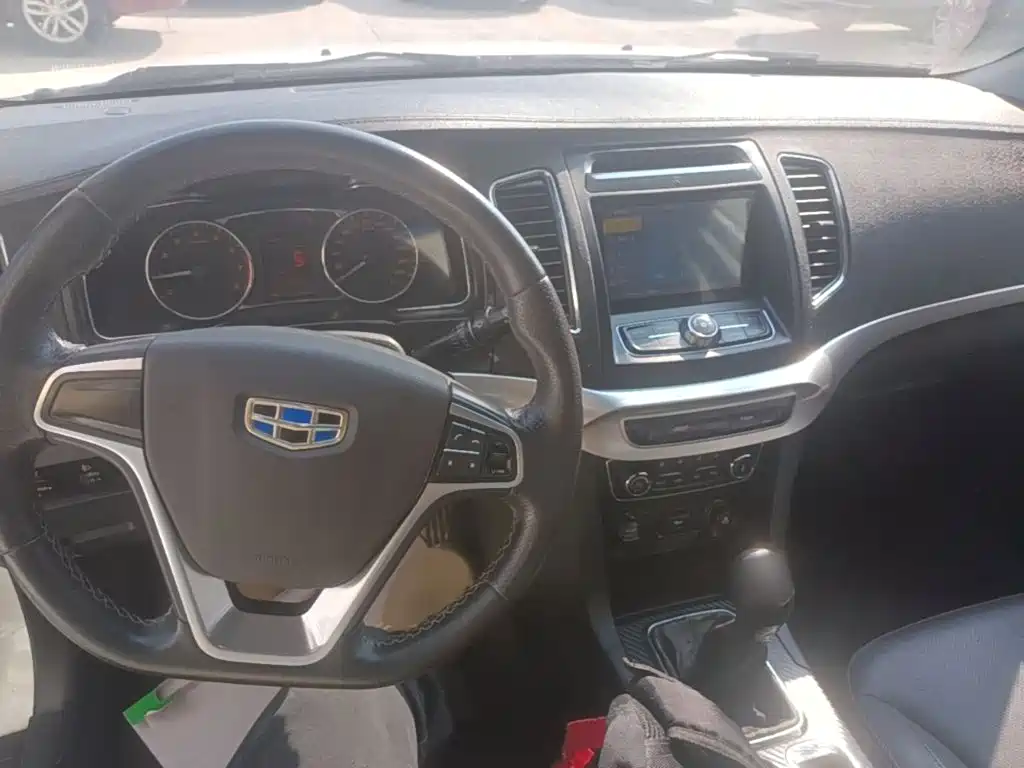 Geely Vision — миниатюра 10
