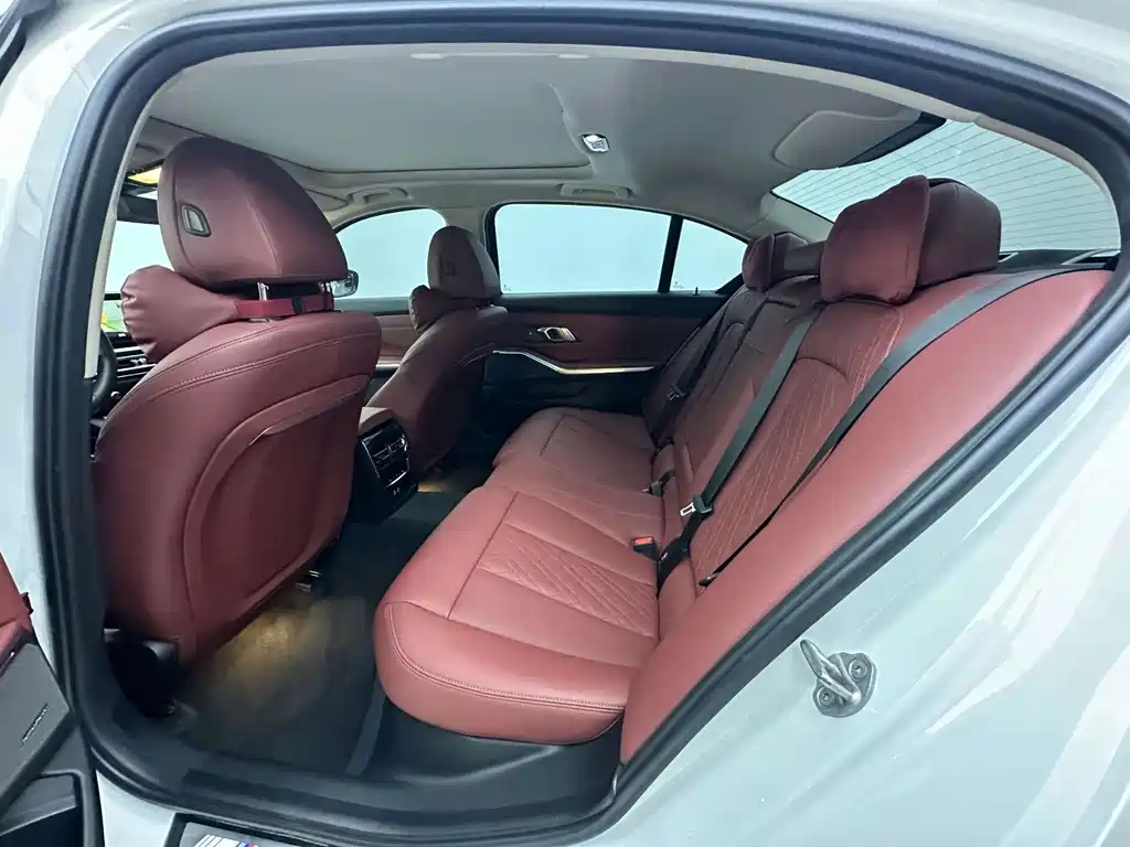 BMW 3 Series — миниатюра 9