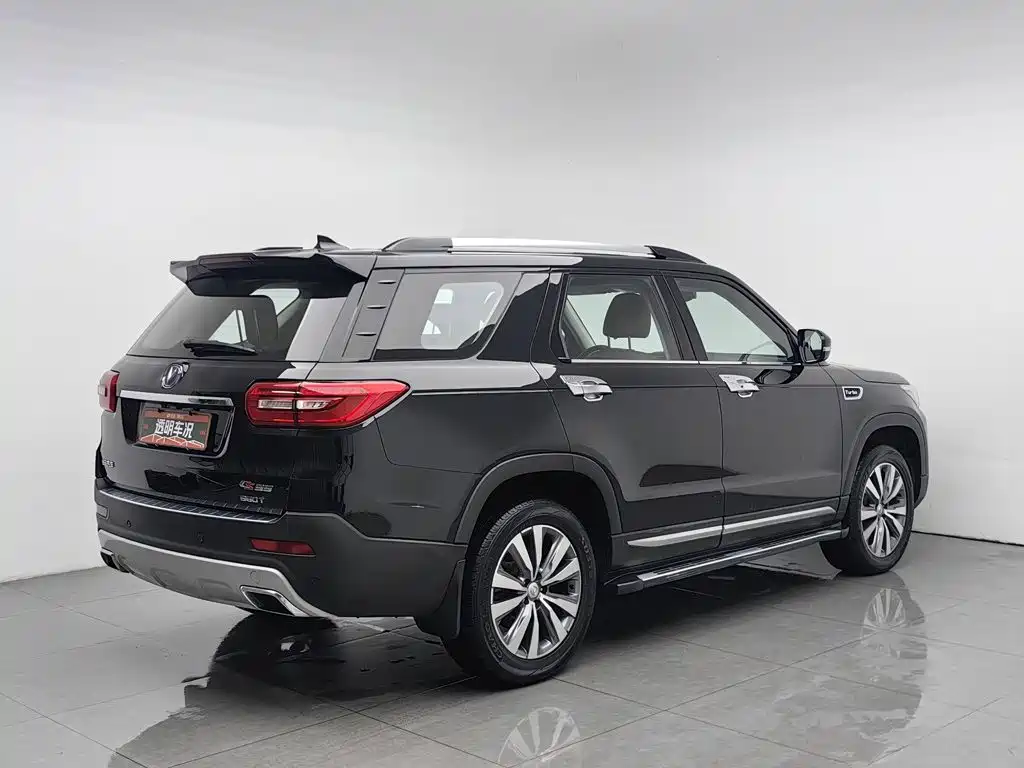 Changan CS95 — миниатюра 2