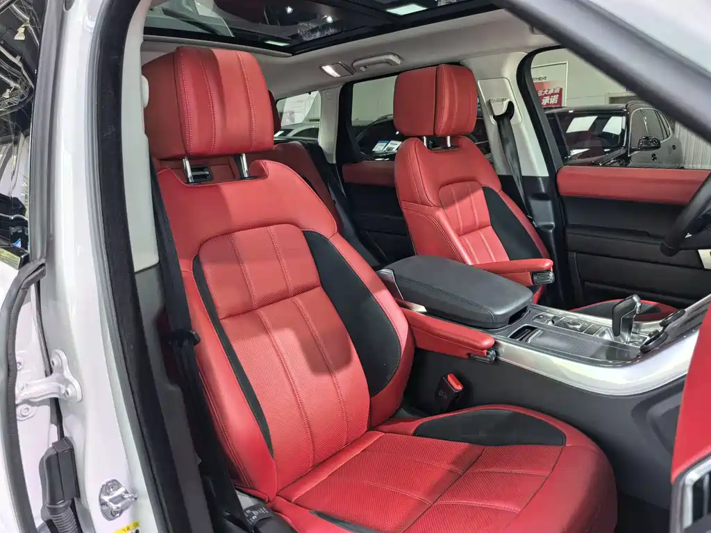 Land Rover Range Rover Sport 2020 3.0 L6 HSE DYNAMIC