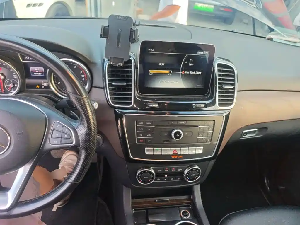 Mercedes-Benz 奔驰GLE(进口) — миниатюра 10
