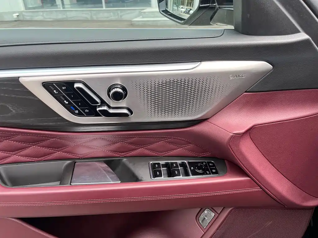 Cadillac CT6 — миниатюра 6