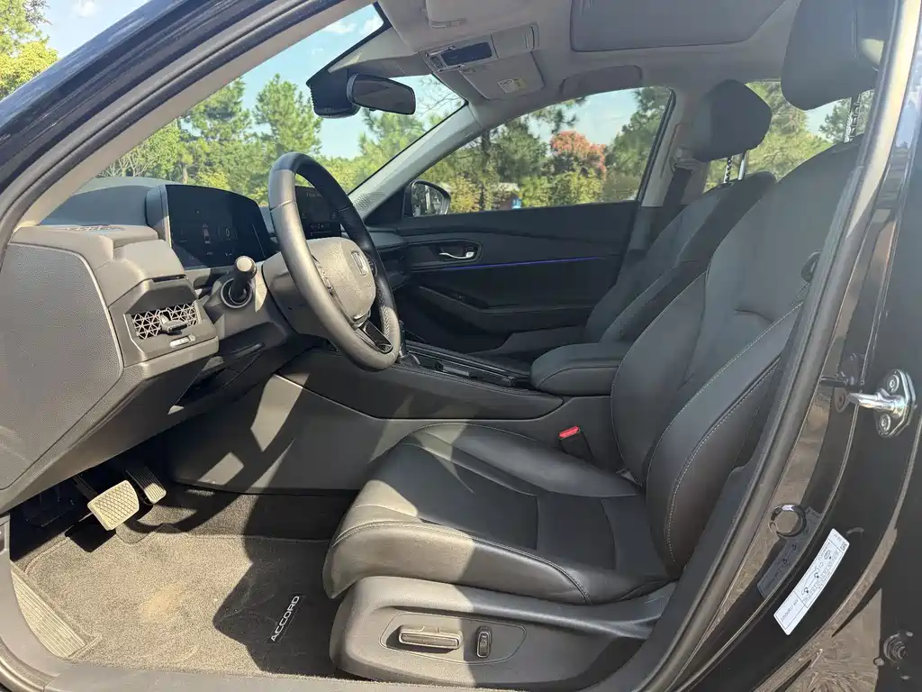 Honda Accord — миниатюра 5