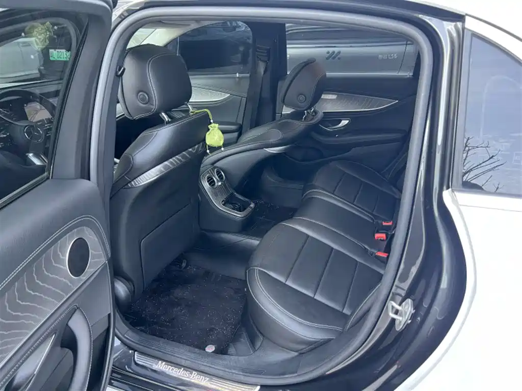 Mercedes-Benz E-Class New Energy — миниатюра 6