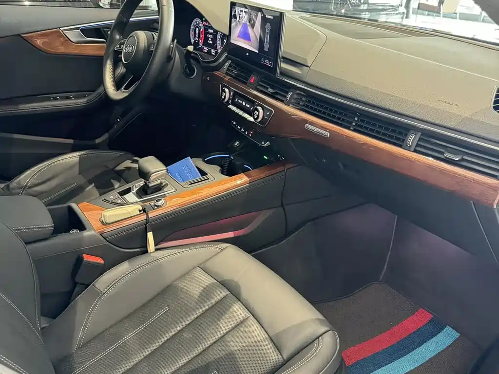 Audi A4L — миниатюра 6