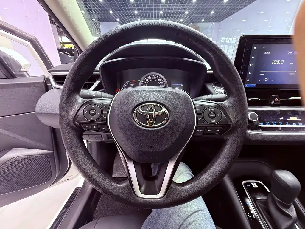 Toyota Corolla — миниатюра 13