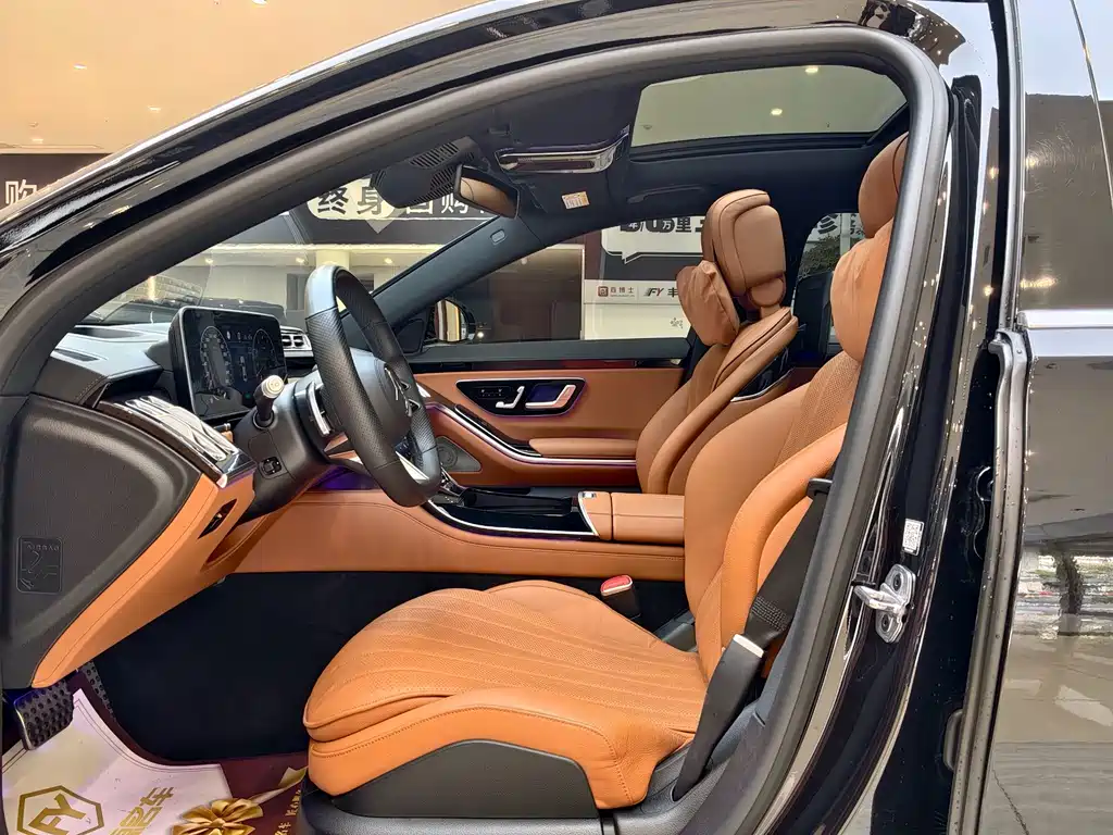 Mercedes-Benz S-Class — миниатюра 6