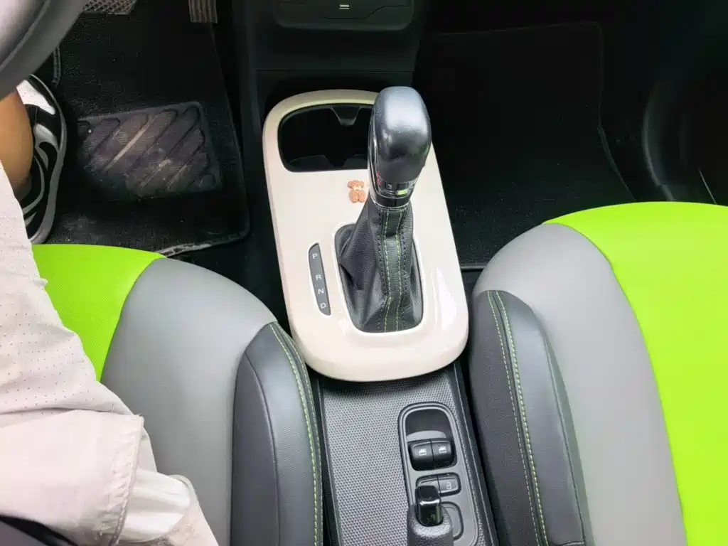 Roewe Clever — миниатюра 14
