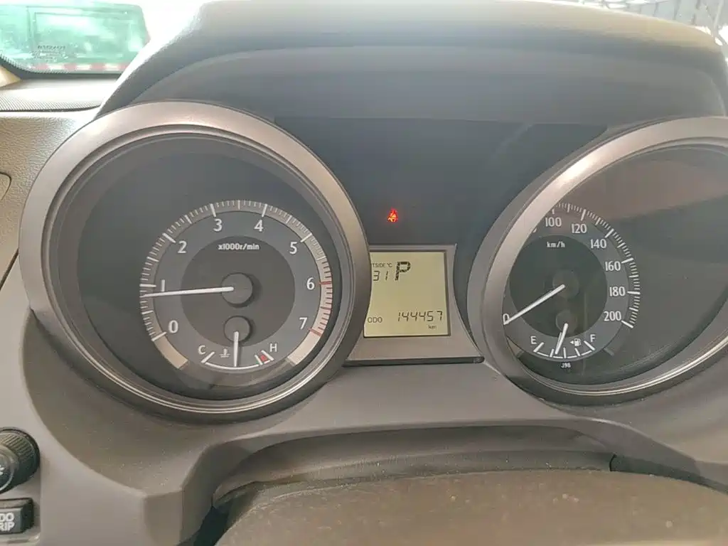Toyota Prado — миниатюра 12