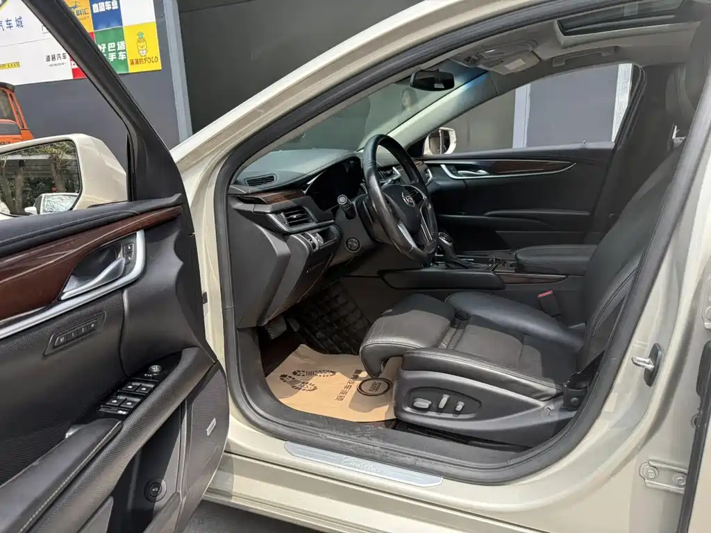 Cadillac XTS — миниатюра 13