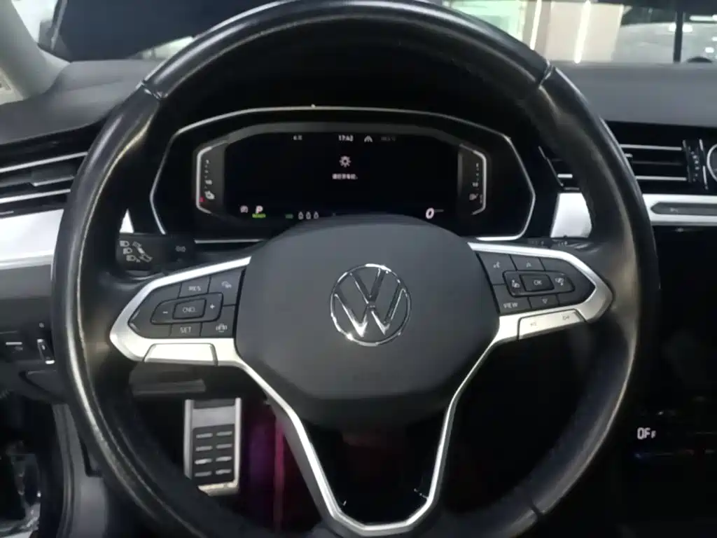 Volkswagen Magotan PHEV — миниатюра 11