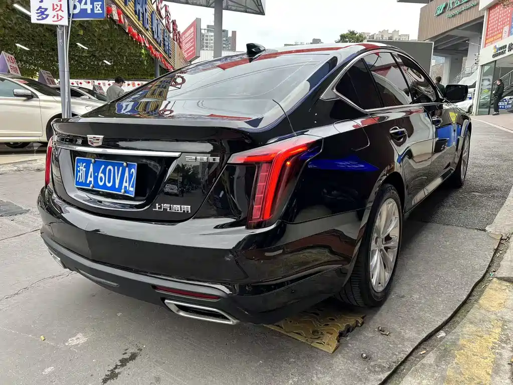 CADILLAC CT5